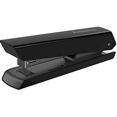 Fellowes LX820 Cucitrice classica da scrivania e ufficio per classe, casa e lavoro, contiene striscia completa di graffette, capacità 20 fogli, nero Fellowes LX820 Cucitrice classica da scrivania e ufficio per classe, casa e lavoro, contiene striscia completa di graffette, capacità 20 fogli, nero