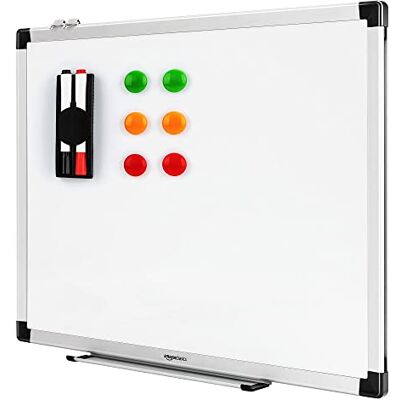 Amazon Basics Lavagna Bianca Magnetica con Cornice in Alluminio, Vaschetta Portapenne, 6 Magneti, 1 Cancellino, 2 Pennarelli per Ufficio/Casa, Montaggio a Parete, Cancellabile a Secco, 60cm x 45cm Amazon Basics Lavagna Bianca Magnetica con Cornice in Alluminio, Vaschetta Portapenne, 6 Magneti, 1 Cancellino, 2 Pennarelli per Ufficio/Casa, Montaggio a Parete, Cancellabile a Secco, 60cm x 45cm