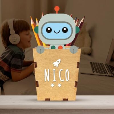 WONDEE Portapenne in Legno Personalizzato con Nome, Organizer da Scrivania Robot per Bambini, Regali di Compleanno per la Scuola per Bambini, Accessori da Scrivania per Ragazzi e Ragazze WONDEE Portapenne in Legno Personalizzato con Nome, Organizer da Scrivania Robot per Bambini, Regali di Compleanno per la Scuola per Bambini, Accessori da Scrivania per Ragazzi e Ragazze