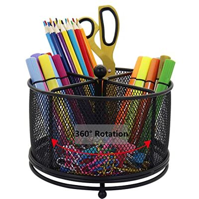Flytreal Organizer da scrivania rotante in rete, portapenne nero in metallo, per cancelleria da scrivania, 4 scomparti, organizer di grande capacità, per casa, ufficio, scuola, articoli artistici Flytreal Organizer da scrivania rotante in rete, portapenne nero in metallo, per cancelleria da scrivania, 4 scomparti, organizer di grande capacità, per casa, ufficio, scuola, articoli artistici