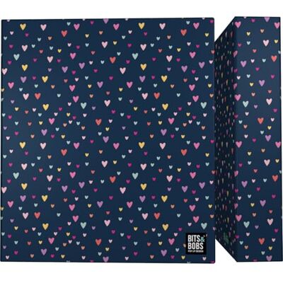 Grafoplás Grafoplas Cartella ad anelli A4, Hearts Bits&Bobs, 4 anelli misti 40 mm, perfetto materiale scolastico per archiviare, coperchi rigidi in cartone, plastica morbida, certificato FSC Grafoplás Grafoplas Cartella ad anelli A4, Hearts Bits&Bobs, 4 anelli misti 40 mm, perfetto materiale scolastico per archiviare, coperchi rigidi in cartone, plastica morbida, certificato FSC