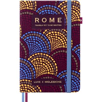 Moleskine LUXE Taccuino Rome City con Contenuti di Viaggio, Copertina Rigida in Tessuto e Chiusura con Elastico, Formato Pocket 9 x 14 cm Moleskine LUXE Taccuino Rome City con Contenuti di Viaggio, Copertina Rigida in Tessuto e Chiusura con Elastico, Formato Pocket 9 x 14 cm