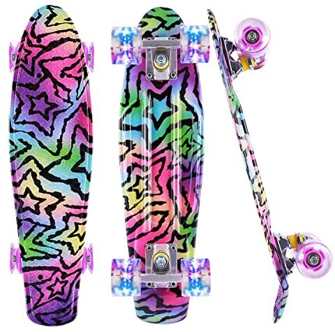 Caroma Skateboard Bambina, 22" Mini Cruiser Skateboard per Ragazzo, Ragazza, Principianti, Adulti con PU Ruote Illuminate a LED con durezza 82A e Cuscinetto ABEC-7 (blu e viola)