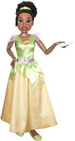 Disney Princess bambola Playdate alta 80 cm di Tiana articolata con accessori. La tua nuova amica alta come te, con cui vivere splendide avventure! Dai 3 anni in su.