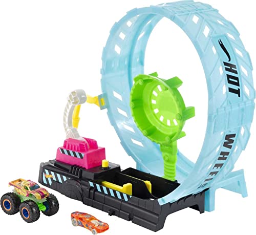 Hot Wheels Monster Truck Fluo Sfida nel Loop, Playset con Lanciatore, Rampa e Loop Gigante, Include 1 Truck Die-Cast in Scala 1:64 e 1 Macchinina, Giocattolo per Bambini 4+ Anni,