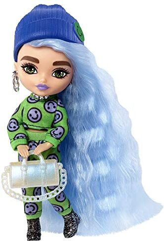 Barbie Extra Minis Mini Bambola Articolata con Look Felpa E Pantaloni con Emoji E Morbidi Capelli Blu Ghiaccio, Giocattolo per Bambini 3+ Anni,