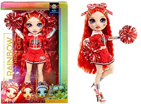 Rainbow High Cheer Fashion Doll Abiti eleganti, pompon e bambola Cheerleader Ruby Anderson, fashion doll rosso, Serie Cheer, Regalo ottimo a partire dai 6 anni