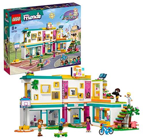 Lego Friends La Scuola Internazionale di Heartlake City, Giochi per Bambine e Bambini da 8 Anni con Edificio Modulare, 5 Mini Bamboline, Personaggi 2023 e Accessori