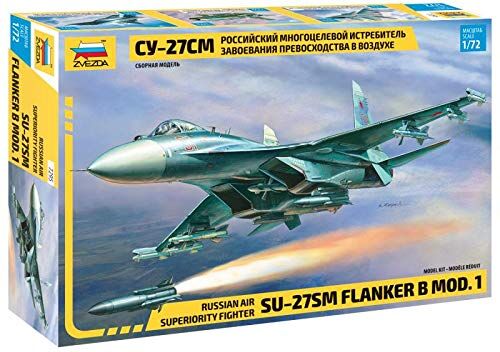 Zvezda Kit Modello Aereo in Plastica Su-17Sm 1/72, Kit Modello in Plastica (Smontato), 210 Pezzi, Plastica