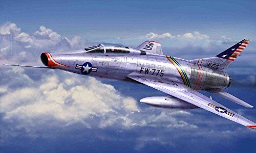 Trumpeter 1/72 Modellino Aereo F100C Super Sabre Fighter [Toy] (Giappone Import)