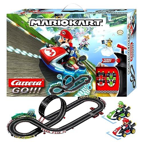 Carrera Toys GO!!! Mario Kart Mach 8 Set Pista da Corsa e Due Macchinine con Mario e Luigi, Gioco Adatto per Bambini dai 6 Anni, Multicolore,