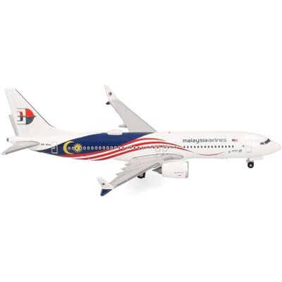 Herpa Modellino Aereo Malaysia Airlines Boeing 737 Max 8 – 9M-MVA, Miniatura in scala 1:500, pezzo da collezione, modello senza supporto, metallo Herpa Modellino Aereo Malaysia Airlines Boeing 737 Max 8 – 9M-MVA, Miniatura in scala 1:500, pezzo da collezione, modello senza supporto, metallo