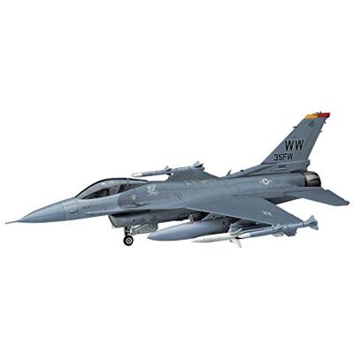 Hasegawa Kit Modello F-16CJ Fighting Falcon in Scala 1:48 Hasegawa Kit Modello F-16CJ Fighting Falcon in Scala 1:48