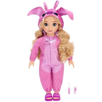 Disney Bambola Angel 45cm 18" con capelli biondi Include pigiama rosa ispirato ad Angel, ciabattine rosa e spazzolino per il pigiama party, per bambine dai 6 anni in su Disney Bambola Angel 45cm 18" con capelli biondi Include pigiama rosa ispirato ad Angel, ciabattine rosa e spazzolino per il pigiama party, per bambine dai 6 anni in su