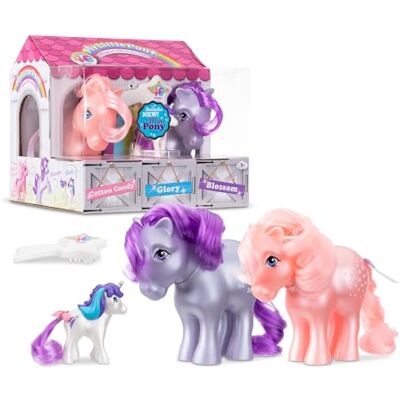 Basic Fun My Little Pony Pacchetto da Collezione per il 40 Anniversario, Fiore Perlato, Zucchero Filato e Mini Gloria, Set Regalo Giocattolo, Giocattoli per Cavalli Retrò, Età 4+ Basic Fun My Little Pony Pacchetto da Collezione per il 40 Anniversario, Fiore Perlato, Zucchero Filato e Mini Gloria, Set Regalo Giocattolo, Giocattoli per Cavalli Retrò, Età 4+