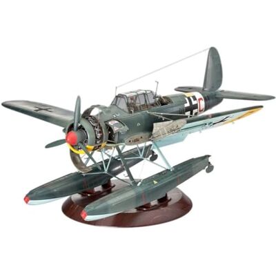 Revell Arado Ar196A-3 Modellino in plastica non verniciata, scala 1:32 Revell Arado Ar196A-3 Modellino in plastica non verniciata, scala 1:32