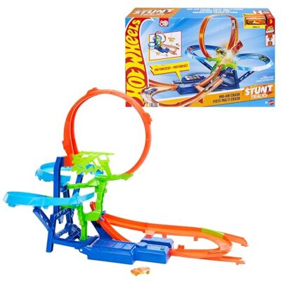 Hot Wheels Scontri Volanti, set pista per acrobazie e corse senza sosta, con booster motorizzato e macchinina in scala 1:64 inclusa, giocattolo per bambini, 5+ anni, Hot Wheels Scontri Volanti, set pista per acrobazie e corse senza sosta, con booster motorizzato e macchinina in scala 1:64 inclusa, giocattolo per bambini, 5+ anni,