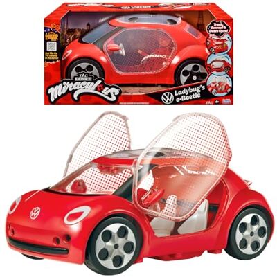 BANDAI – Auto Miraculous Ladybug Volkswagen e-Beetle di Ladybug del Film Miraculous Portiere, Baule e Tetto Apribili Bambola non inclusa Giocattolo per bambini dai 4 anni in su BANDAI – Auto Miraculous Ladybug Volkswagen e-Beetle di Ladybug del Film Miraculous Portiere, Baule e Tetto Apribili Bambola non inclusa Giocattolo per bambini dai 4 anni in su