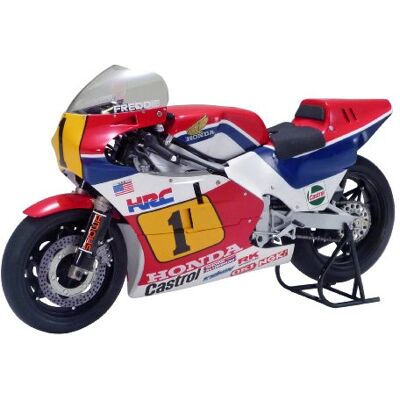 Tamiya Honda NSR500 '84 - Kit Modello Tamiya Honda NSR500 '84 - Kit Modello