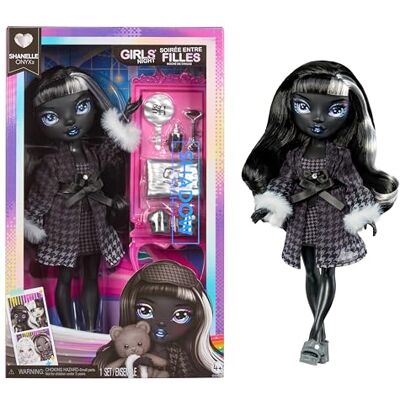 Rainbow High Shadow High Girl's Night Shanelle Onyx Bambola fashion nei toni del grigio da 28 cm, capelli e abiti in bianco e nero con accessori e pettine Età 6+ Rainbow High Shadow High Girl's Night Shanelle Onyx Bambola fashion nei toni del grigio da 28 cm, capelli e abiti in bianco e nero con accessori e pettine Età 6+
