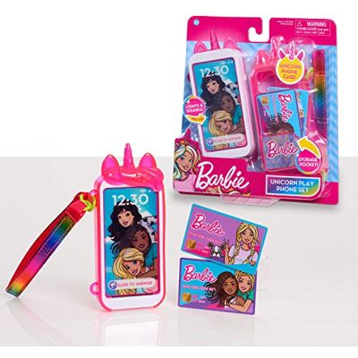 Barbie Set di cellulare giocattolo di Unicorn con luci e suoni, custodia per telefono e braccialetto Unicorn, cellulare giocattolo per bambini, giocattoli per bambini dai 3 anni in su di Just Play Barbie Set di cellulare giocattolo di Unicorn con luci e suoni, custodia per telefono e braccialetto Unicorn, cellulare giocattolo per bambini, giocattoli per bambini dai 3 anni in su di Just Play