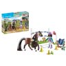 Playmobil Horses of Waterfall  Percorso a ostacoli per torneo, allenamento per il campionato con ricompense, giochi di ruolo divertenti, giocattolo sostenibile per bambini dai 5 anni in su