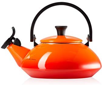 LE CREUSET Bollitore Zen, 1.5 L, Acciaio Smaltato,Manico Fenolico, Arancione,