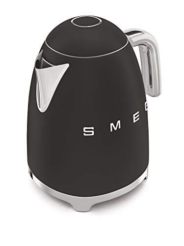 SMEG , Bollitore Elettrico  1,7 L, Filtro Anticalcare Lavabile, Autospegnimento di Sicurezza, Indicatore Livello di Acqua, Base Antiscivolo e Avvolgicavo Integrato, Potenza 2400W, Nero