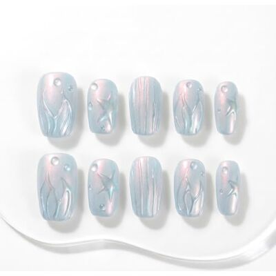 Sun Unghie press-on fatte a mano, corte ballerina, blu (#321 M) Azzurro con rosa perlato, rilievo ondulato e gocce, glitter fine, set da 10 pezzi Sun Unghie press-on fatte a mano, corte ballerina, blu (#321 M) Azzurro con rosa perlato, rilievo ondulato e gocce, glitter fine, set da 10 pezzi