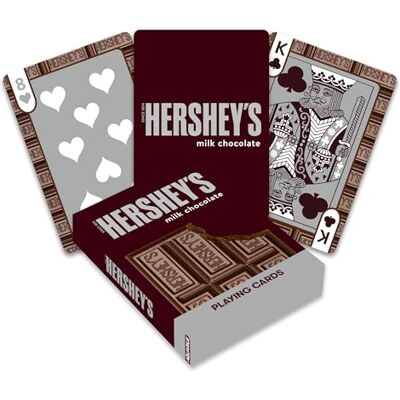 AQUARIUS Carte da gioco Hershey's – Mazzo di carte a tema Hersheys per i tuoi giochi di carte preferiti, con licenza ufficiale HERSHEYS Merchandise & Collectibles AQUARIUS Carte da gioco Hershey's – Mazzo di carte a tema Hersheys per i tuoi giochi di carte preferiti, con licenza ufficiale HERSHEYS Merchandise & Collectibles