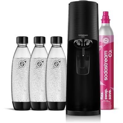 sodastream Terra – Gasatore per realizzare acqua frizzante e bevande, nero Gasatore d’acqua Quick Connect con cilindro CO₂ fino a 60L, 3 bottiglie da 1L riutilizzabili e lavabili in lavastoviglie sodastream Terra – Gasatore per realizzare acqua frizzante e bevande, nero Gasatore d’acqua Quick Connect con cilindro CO₂ fino a 60L, 3 bottiglie da 1L riutilizzabili e lavabili in lavastoviglie