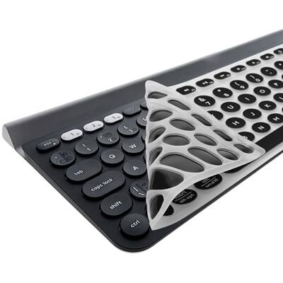 kwmobile Protezione Tastiera Americana Compatibile con Logitech K780 Cover Tastiera Inglese US Copertina Silicone Nero kwmobile Protezione Tastiera Americana Compatibile con Logitech K780 Cover Tastiera Inglese US Copertina Silicone Nero