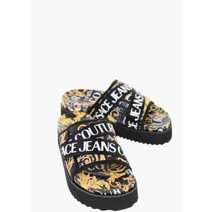 Versace Sandali ARIZONA a Fantasia Barocco e Logo all-Over con Platf taglia 41