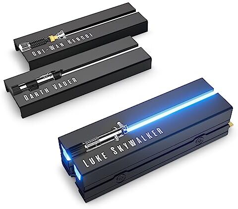 Seagate Firecuda Lightsaber Legends Special Edition, 2 TB, SSD interno - M.2, 4 porte PCIe Gen4, NVMe 1.4, fino a 7.300 MB/s, spade laser LED RGB personalizzabili (ZP2000GM3A033)