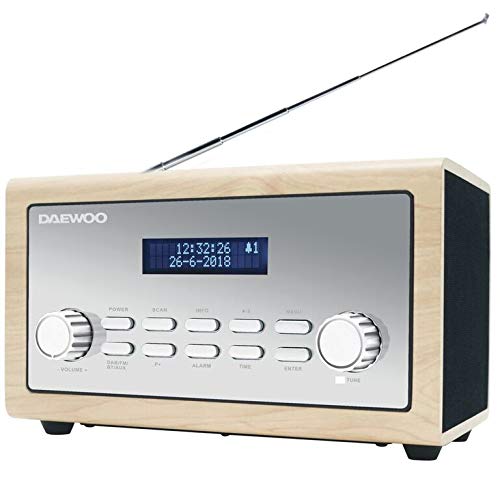 Daewoo digitale Bluetooth FM/DAB/DAB radio con ingresso AUX da 3.5mm, ora e data Display LCD, sveglia e 10W Uscita audioFinitura legno/argento