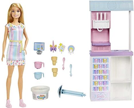 Barbie - Playset Gelateria con Bambola con Macchina per Gelato, Accessori, 2 Tipi di Pasta Modellabile, Giocattolo e Regalo per Bambini 4+ Anni, HCN46