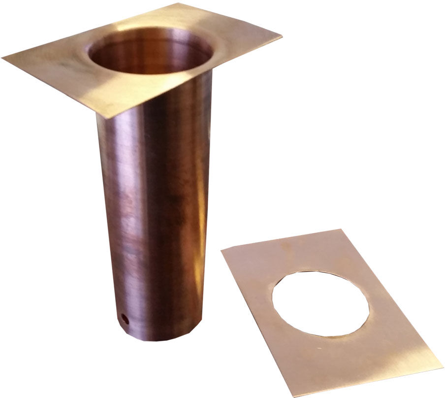 Collegamento In Rame Forhome® Per Catena Pioggia A Grondaia H 6" Diritto Collegamento In Rame Forhome® Per Catena Pioggia A Grondaia H 6" Diritto