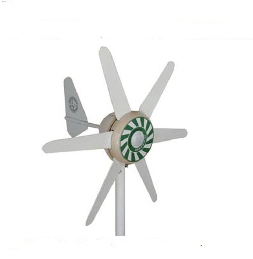 Voltronic ECO Micro generatore eolico 90W 12V regolatore integrato   M300-12 Voltronic ECO Micro generatore eolico 90W 12V regolatore integrato   M300-12