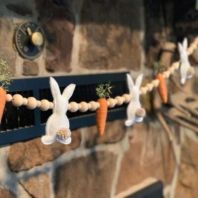 AULEDIO Ghirlanda Pasqua 130cm – Conigli In Feltro & Perline In Legno Decorazione Primavera Casa AULEDIO Ghirlanda Pasqua 130cm – Conigli In Feltro & Perline In Legno Decorazione Primavera Casa