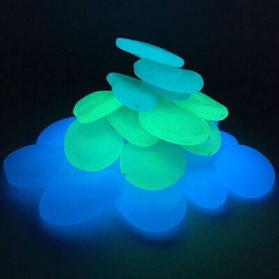 STICKERSLAB Pietre Piatte Ecosostenibili Che Si Illuminano Al Buio In Vetro Fosforescenti Colore - Multicolor, Numero Pezzi - 0,5 Kg (circa 40/45 Pietre) STICKERSLAB Pietre Piatte Ecosostenibili Che Si Illuminano Al Buio In Vetro Fosforescenti Colore - Multicolor, Numero Pezzi - 0,5 Kg (circa 40/45 Pietre)