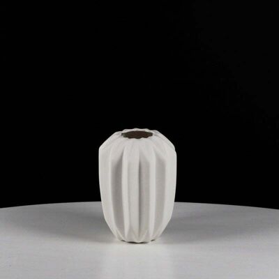 OEM Vaso Decorativo In Ceramica Bianca Con Bordi Scanalati Milano - 16 Cm OEM Vaso Decorativo In Ceramica Bianca Con Bordi Scanalati Milano - 16 Cm