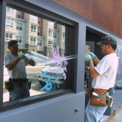 STICKERSLAB Pellicola Trasparente Antigraffiti Protettiva Marca 3m Permanente Ag4 Misura - 152cm X 100cm STICKERSLAB Pellicola Trasparente Antigraffiti Protettiva Marca 3m Permanente Ag4 Misura - 152cm X 100cm