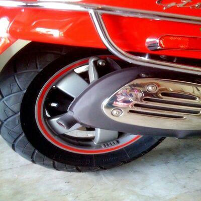 3M - Strisce Per Cerchi Scooter Adesive Rifrangenti Materiale Colore - Arancione 3M - Strisce Per Cerchi Scooter Adesive Rifrangenti Materiale Colore - Arancione