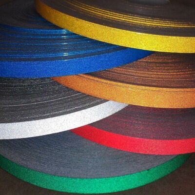 3M Strisce Adesive Rifrangenti Riflettenti Per Moto Auto Barche Camion 7mm X 24mt Colore - Nero 3M Strisce Adesive Rifrangenti Riflettenti Per Moto Auto Barche Camion 7mm X 24mt Colore - Nero