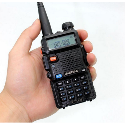 TECH-IT - UV-5R - 5W - VHF/UHF - Radio a due vie TECH-IT - UV-5R - 5W - VHF/UHF - Radio a due vie