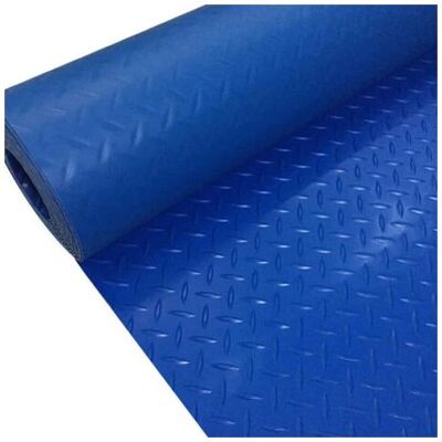 SCORPIO Tappetino Per Scaletta Piscina 0,9 X 1 M – Tappetino In Vinile Resistente E Antiscivolo – Protezione Per Le Scalette Della Piscina – Lavabile E Idrorepellente SCORPIO Tappetino Per Scaletta Piscina 0,9 X 1 M – Tappetino In Vinile Resistente E Antiscivolo – Protezione Per Le Scalette Della Piscina – Lavabile E Idrorepellente