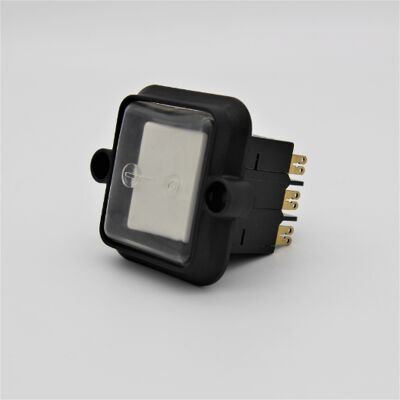 ELMAG Interruttore Termico 8a ELMAG Interruttore Termico 8a