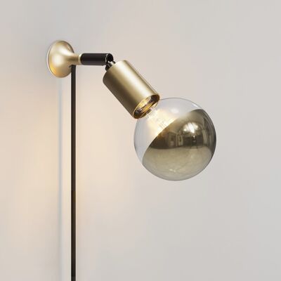 Creative Lampada Da Parete Mag-y Con Snodo E Lampadina Mezza Sfera Creative Lampada Da Parete Mag-y Con Snodo E Lampadina Mezza Sfera