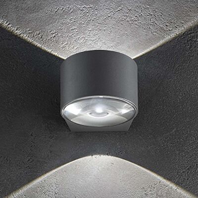 ZAFFERANO Lens Lampada Da Parete A Led Biemissione In Alluminio Pressofuso Grigio Scuro 12w Ip65 Per Illuminazione Esterna E Interna 7.6x10.5x12 Cm ZAFFERANO Lens Lampada Da Parete A Led Biemissione In Alluminio Pressofuso Grigio Scuro 12w Ip65 Per Illuminazione Esterna E Interna 7.6x10.5x12 Cm