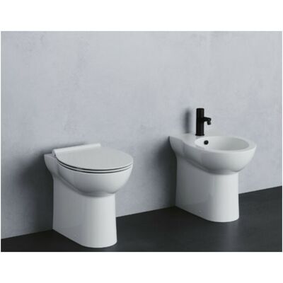 AZZURRA Sanitari Fast Filomuro Con Sedile Softclose Di Ceramica AZZURRA Sanitari Fast Filomuro Con Sedile Softclose Di Ceramica